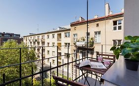 Solna Studio Cracow By Renters